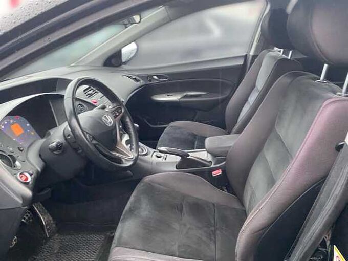 Honda Civic 1.4 i-VTEC Sport